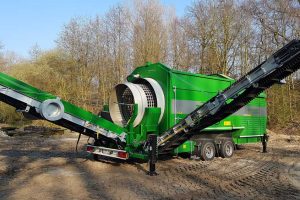 MS5200 – mobile Doppeltrommel-Siebanlage im Einsatz